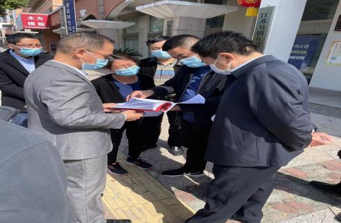 姜堰經(jīng)濟開(kāi)發(fā)區主任孔緯蒞臨華金集團檢查指導